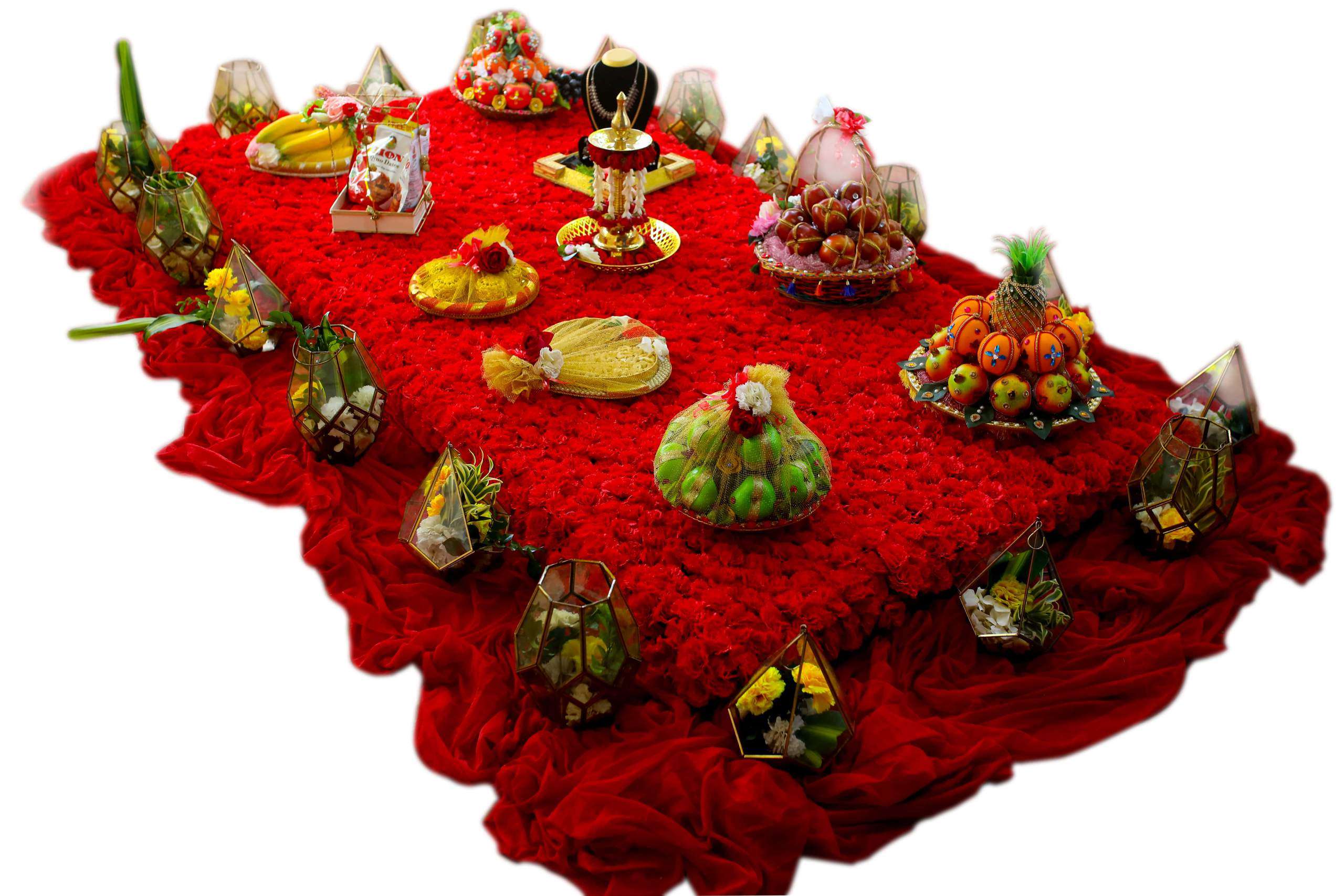 Seer varisai plates Red Rose Bed Theme
