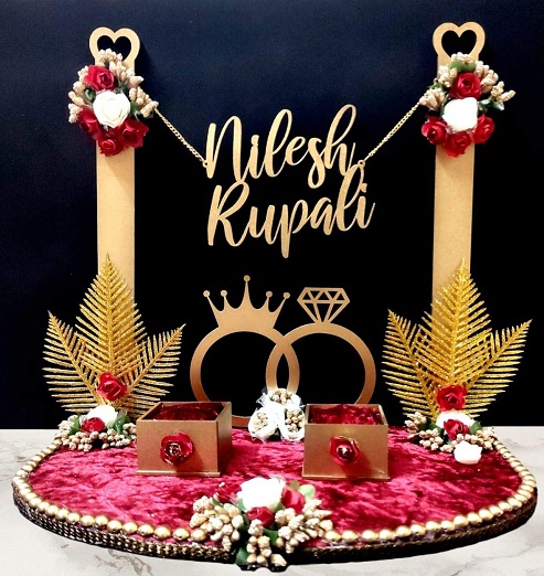 Loops n knots Red & Golden Wedding Ring Tray / Engagement Ring Platter with  2 Ring Holder Iron, Cotton Gift Box Price in India - Buy Loops n knots Red  & Golden