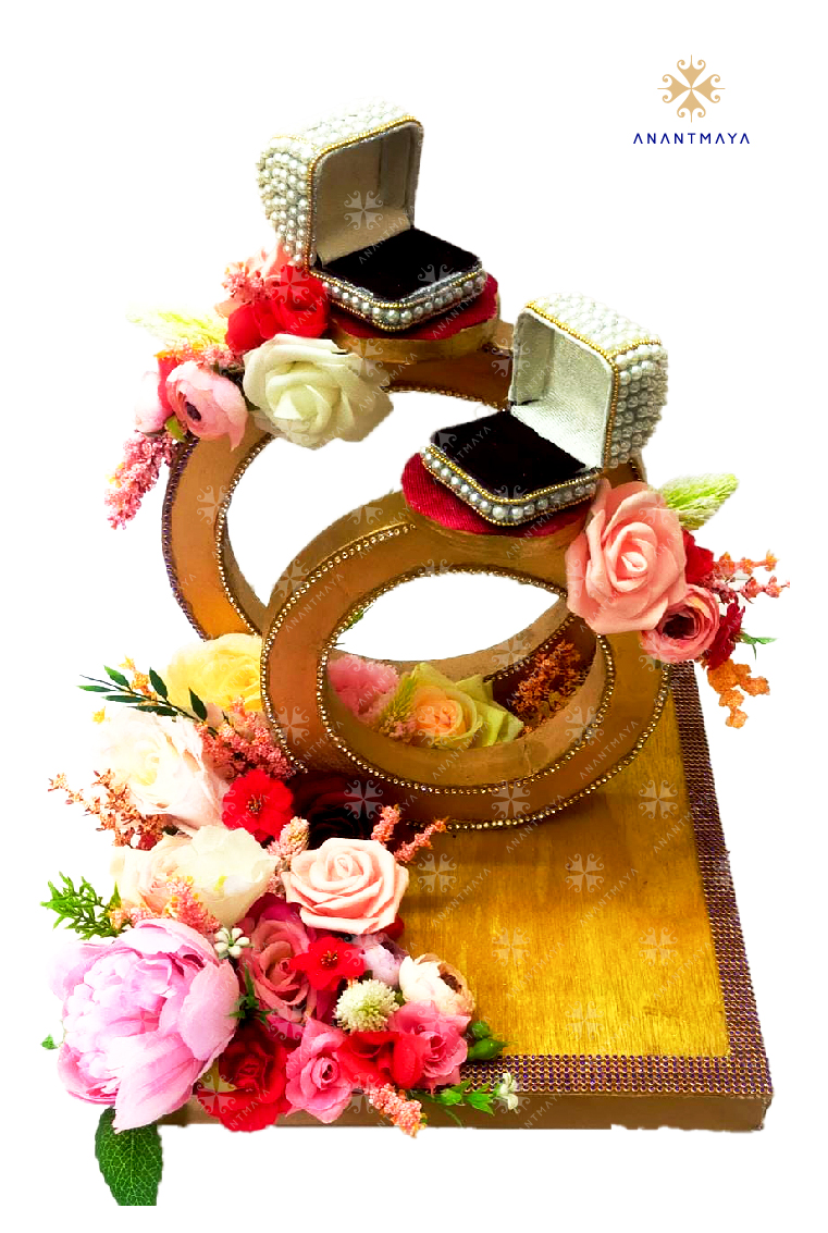 Engagement rings tray | Flower vase crafts, Wedding crafts diy, Shell  crafts diy