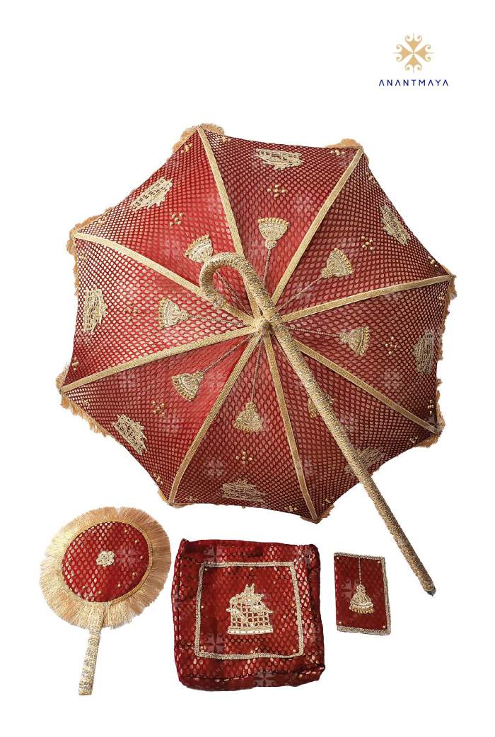 maroon kasiyatra set